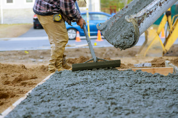 Best Concrete Pool Decks in Gassville, AR